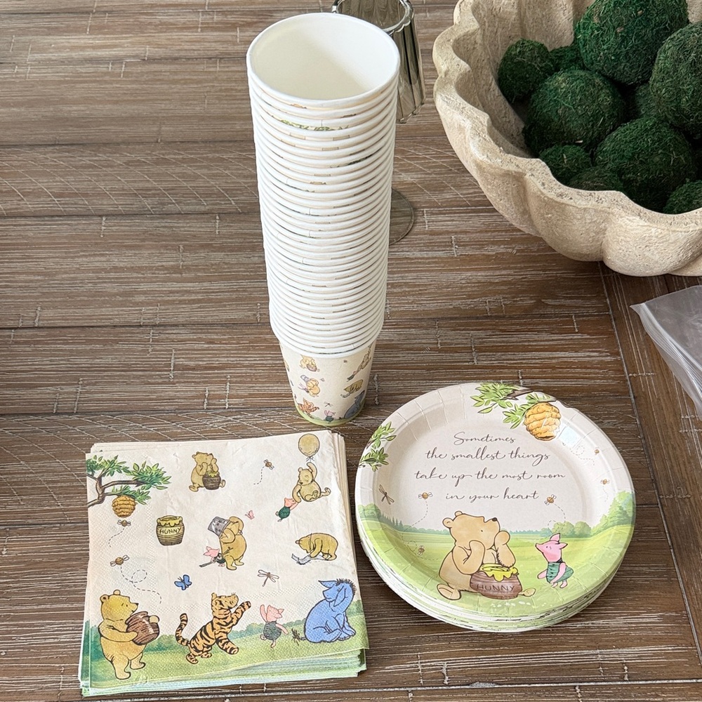 Winnie the Pooh Cake Plates, Cups, and Napkins- Set of 35